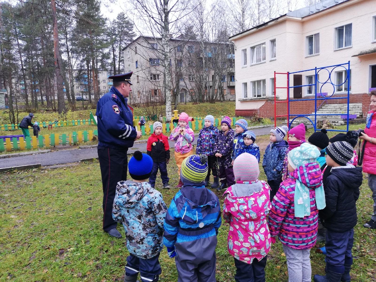 Первомайский кировская область. Зато Первомайский Кировская область. Зато Первомайский садик Теремок. Сайт МКДОУ Д/С Теремок зато Первомайский Кировской области.